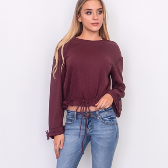 🌹SALE ATHLEISURE🌹Maroon Drawstring Hem Top - Picture 1 of 4